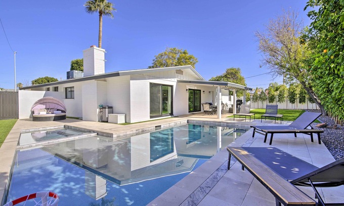 Park Scottsdale One House | Pool, Jacuzzi & Fire Pit: Scottsdale Escape!