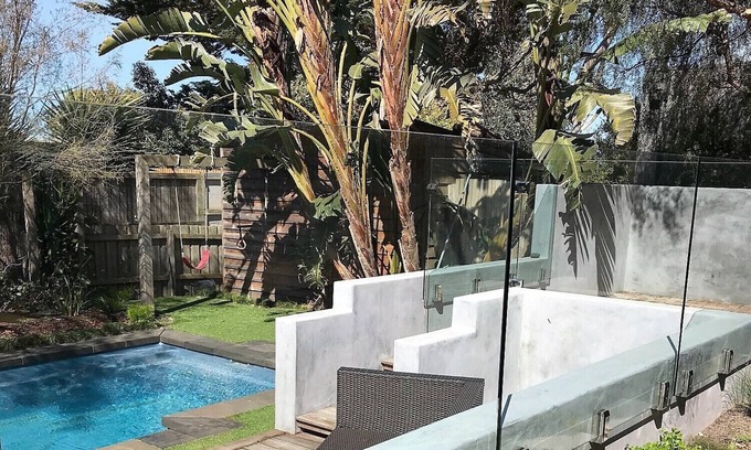 Smiths Beach House | POOL OASIS 4 Bedroom, walk to Beach and GP Track