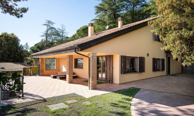 Corciano Villa | Pool villa "the trinity"