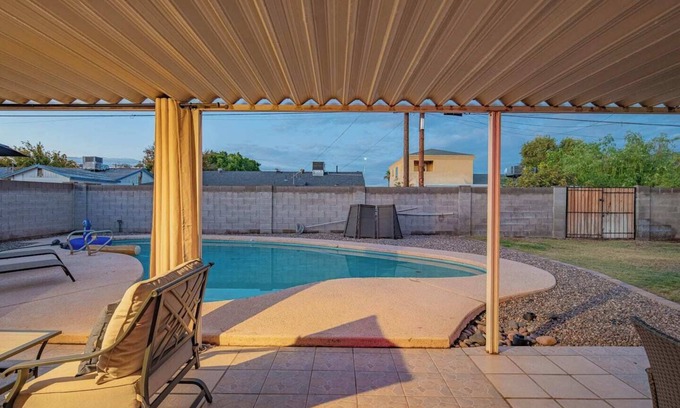 Papago Parkway House | Poolside Retreat | Old Town, ASU, Golf