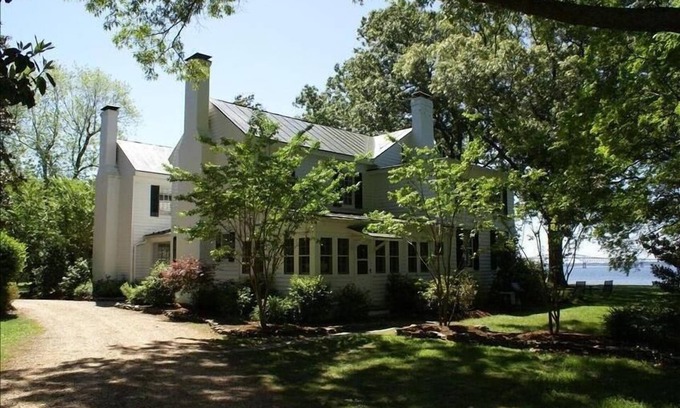 White Stone House | 'Pop Castle' Historic Gem on the Rappahannock River