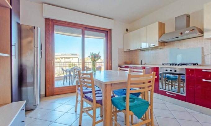 Giulianova Apartment | Poplar Grove - three-room apartment 150 mt from the sea