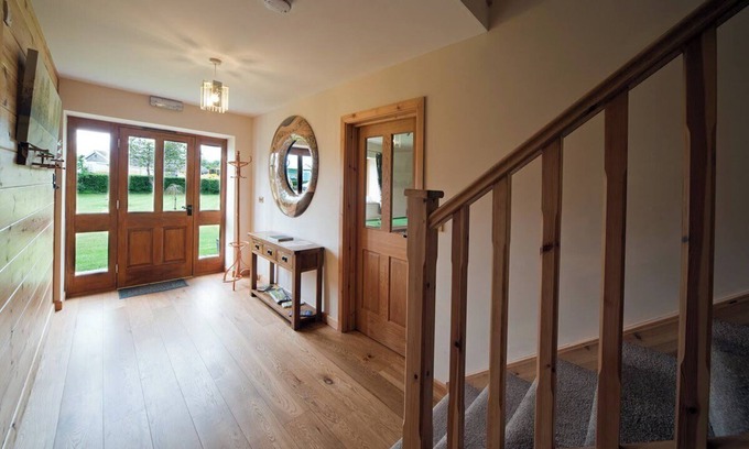 Brecon House | Poplar Tree Eco Lodge