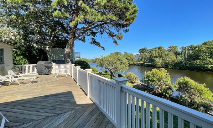 Popponesset House | Popponesset Waterfront home-4 bedrooms, 3 baths with outdoor shower