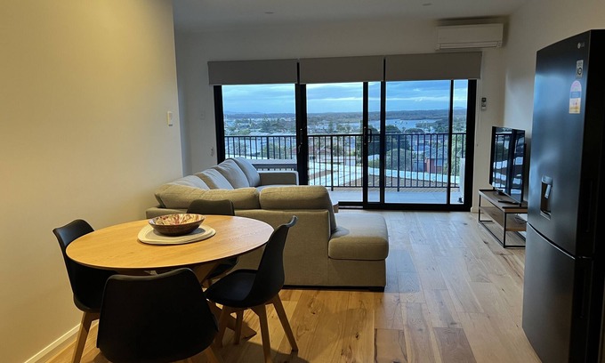 Port Macquarie Apartment | Port View Luxury Apartment - Central with great views