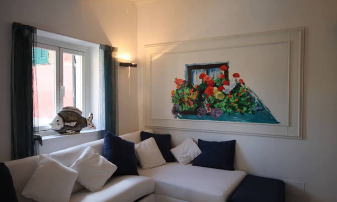 Portofino Apartment | Portofino's Cozy Terrace Wi-fi A/C