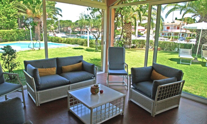 Tonnarella House | Portorosa Residence