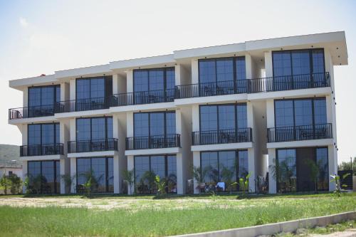 Kryevidh Hotel | Posh Villas