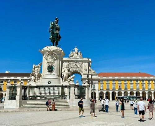 Chiado Apartment | Praça do Comércio Romantic Apartment