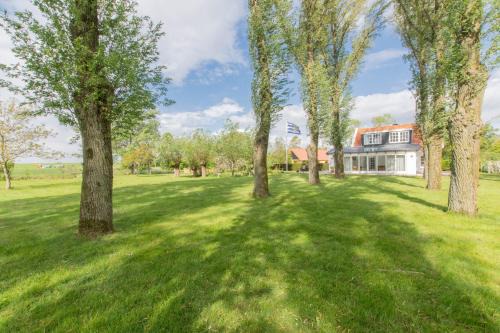 Hansweert Villa | Prachtig gelegen vrijstaand landhuis
