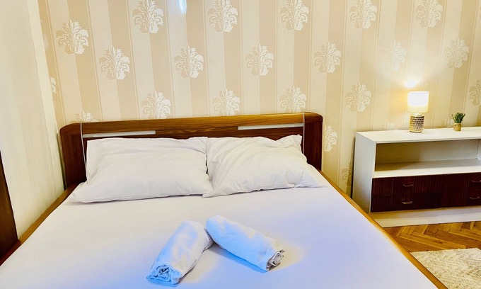 Kosire Apartment | Prague Skyview Apartment