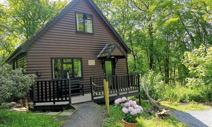 Llanybri Ski Chalet | PrancingHare Lodge-Woodland Lodges-Pembrokshire