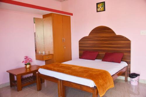 Stuart Hill House | Prem Kuteer Homestay