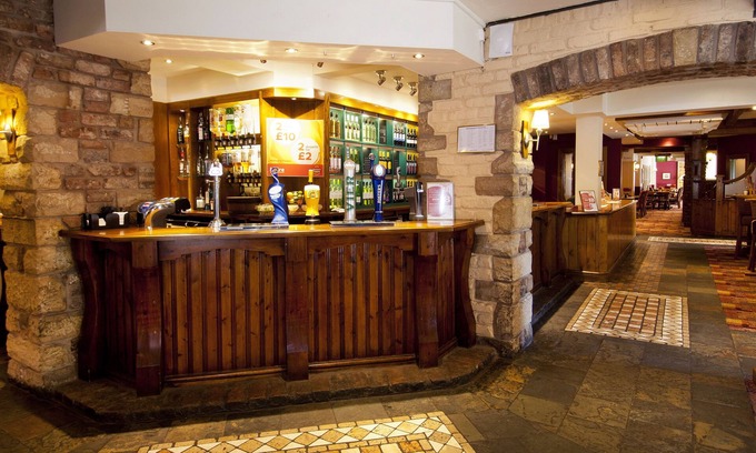 Burnley Hotel | Premier Inn Burnley