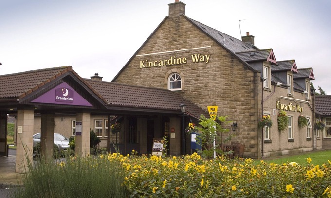 Airth Hotel | Premier Inn Falkirk North