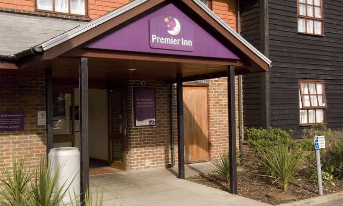 South Heighton Hotel | Premier Inn Newhaven