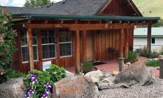 Lava Hot Springs House | Premier Rustic Inn, modern design custom cabin on Main Street in Lava