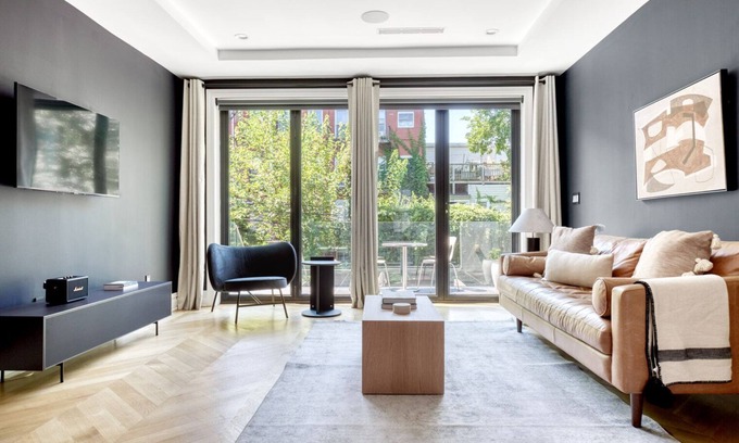 Gowanus House | Premium 2BR Gowanus Townhouse w/W/D, nr Prospect Park, by Blueground