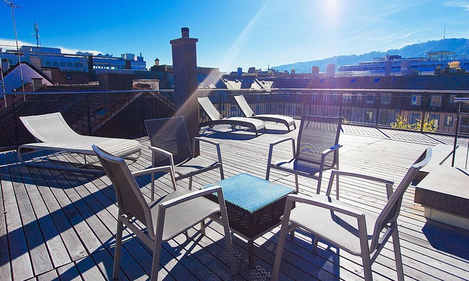 Sihlfeld Apartment | Premium Apartments by Livingdowntown