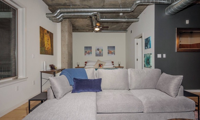 Central Boulder Condo | Premium Boulder Stay:Relax & Explore. Loft w Secure Access, Wifi, All Amenities