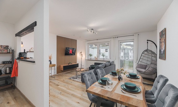 Duhren Apartment | Premium feel-good - Business & Private - Netflix & DisneyPlus - Free Parking