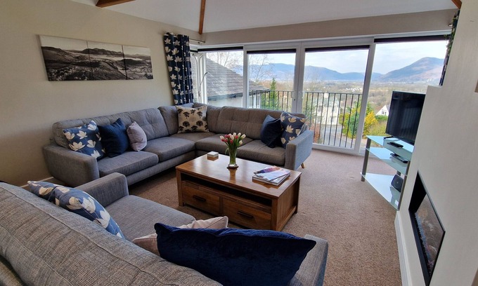 Keswick House | Premium spacious Keswick house. Ideal for families/groups.