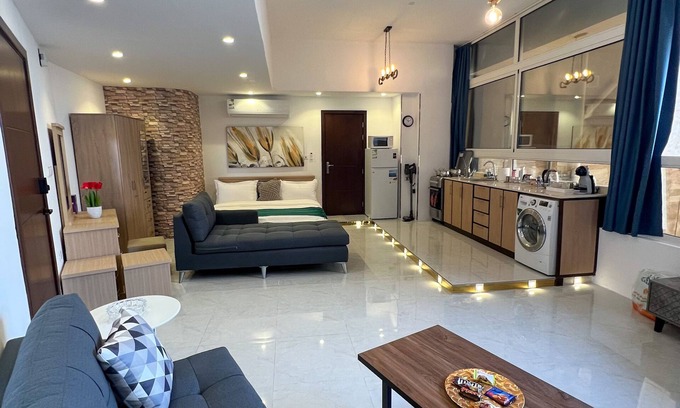 Ash Shati Apartment | Premium Studio Sea View استديو فاخر بإطلالة جزئية