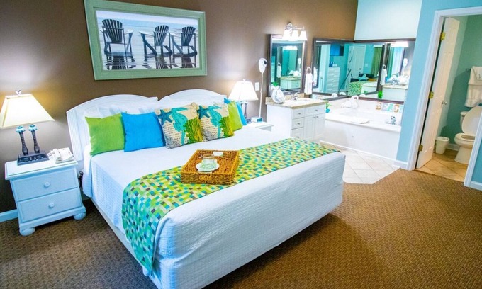 Surfside Beach Condo | Presidential Villa @ Grand Palms Resort - Pools, Golf, Spa & FREE beach shuttle