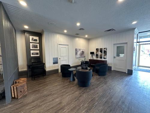 Prince Rupert Hotel | Prestige Oceanview Hotel Prince Rupert