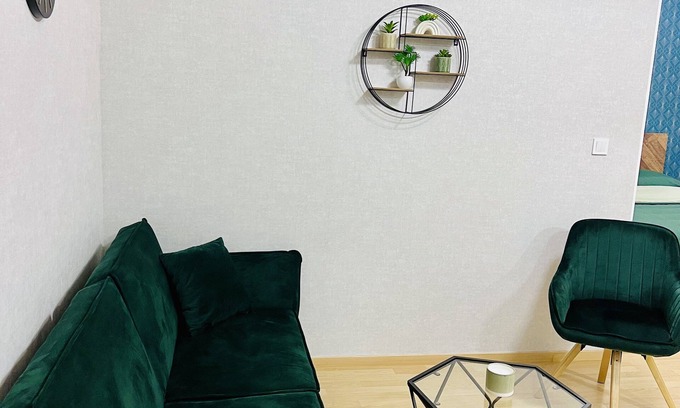 Valence Apartment | Pretty apartment per night or week