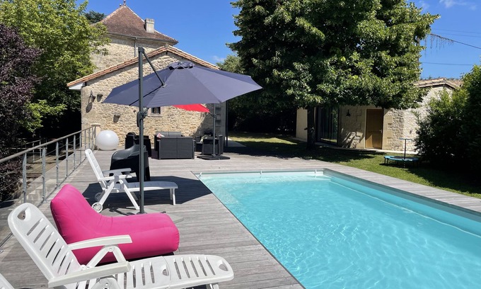 Romagne House | Pretty character house with swimming pool in Entre deux Mers (min. 5 nights)