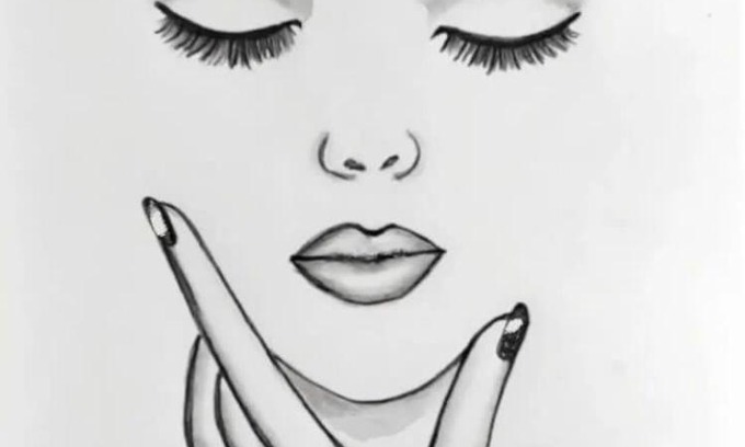 Vlore Apartment | Pretty Girls Nails