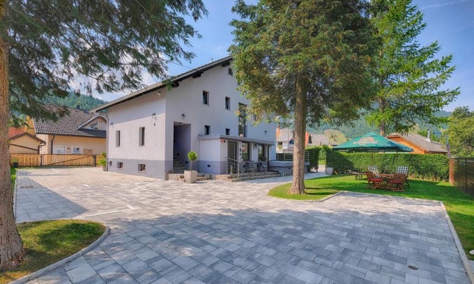 Kranjska Gora House | Pri Marusi