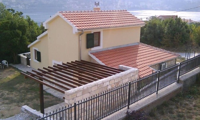 Prcanj House | 'Prima Casa' - House with character