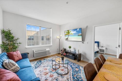 Hackensack River Waterfront Apartment | Prime Jersey City Condo Gorgeous and Spacious 2 Bed 2 Bath