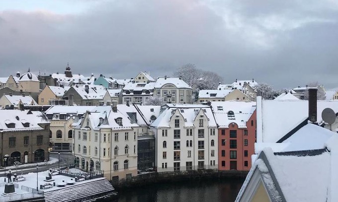 Alesund Resort | Prime Location, Balcony with a View, Unique Listing