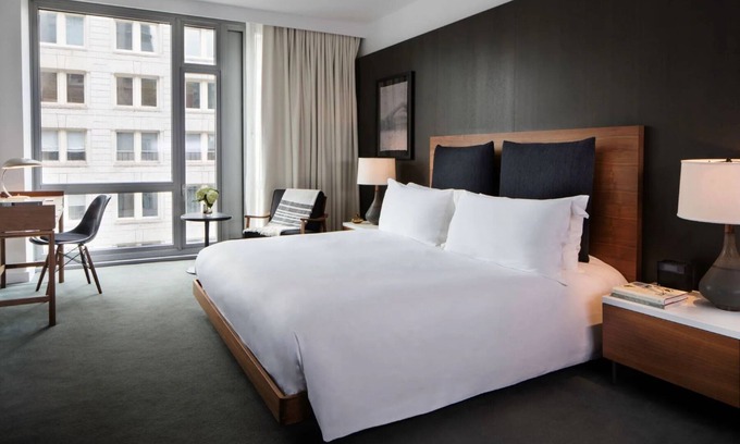 Tribeca House | Prime Location in New York City, Pets Allowed, Short Drive to LaGuardia Airport!