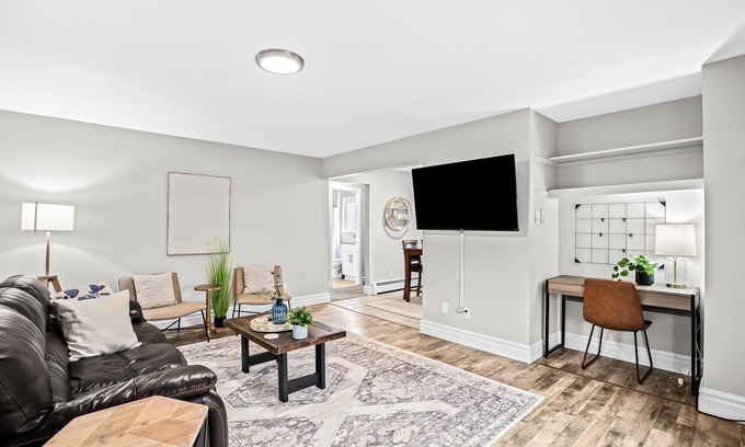 Mount Clemens Apartment | Prime Location! King Bed near Mt. Clemens Downtown