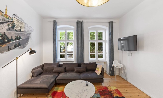 Wedding Apartment | primeflats - Apartment Genter 2 Berlin-Wedding