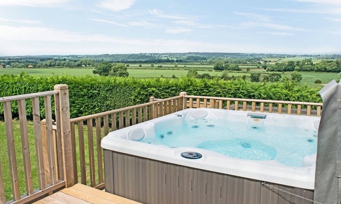 Malton Cottage | Primrose Cottage - UK49219