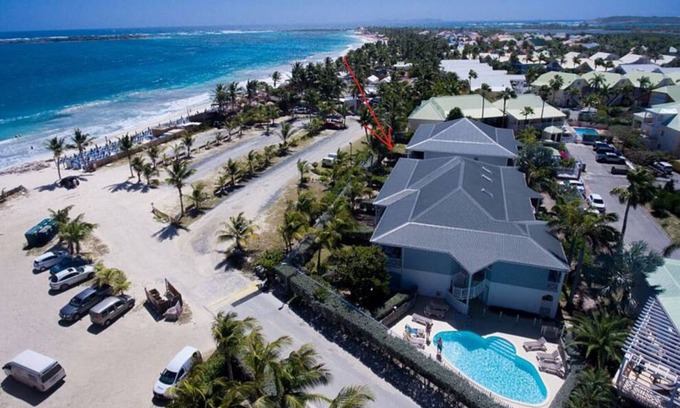 Orient Bay Condo | Princess Coco, sea view and direct access to Orient Bay beach