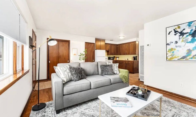 Riverview Apartment | Private 1 bedroom apartment in Riverview