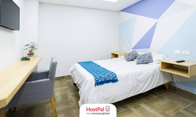 La Cruz House | Private Bedroom in Downtown Qro | Auto Check-In