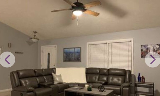 Ossian House | PRIVATE BEDROOM, LOTS OF COMMON SPACE