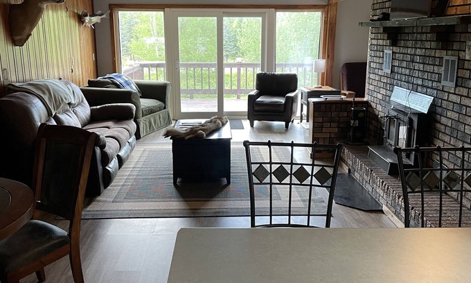 L'Anse Cabin | Private cabin 1 acre lot. Close to town, Lake Superior, beaches, trails, casino
