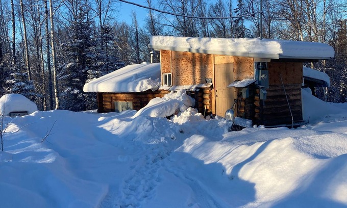 Willow Cabin | Private cabin/campground- outdoor Alaska recrecreational retreat