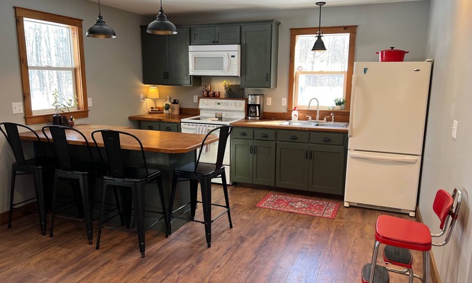 Alburg House | Private, Cozy House!