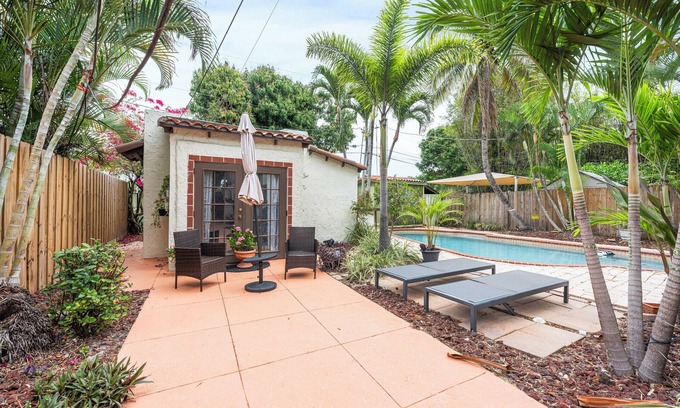 Old Northwood Historic District Apartment | Private Guest House - Pool