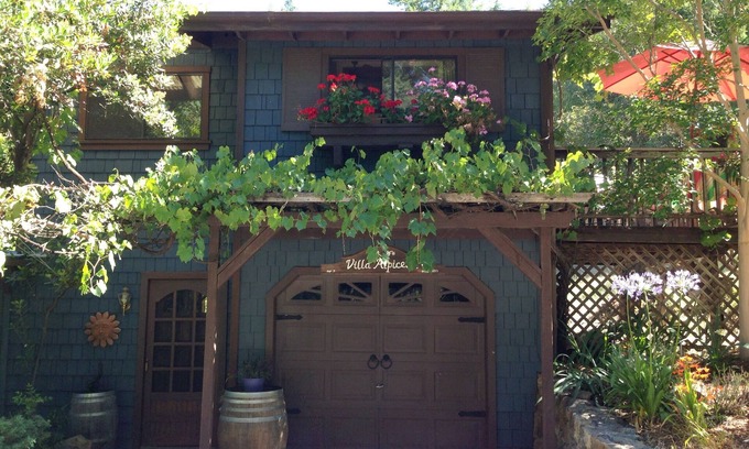 Santa Rosa Villa | Private hilltop property overlooking organic vineyards