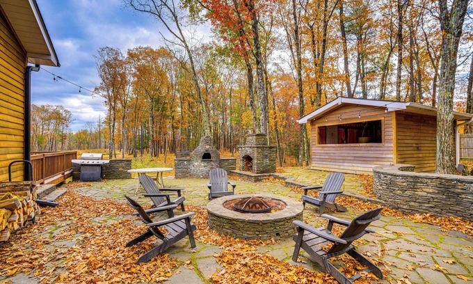 Catskill House | Private Hot Tub on 10 Acres: Cozy Catskill Getaway